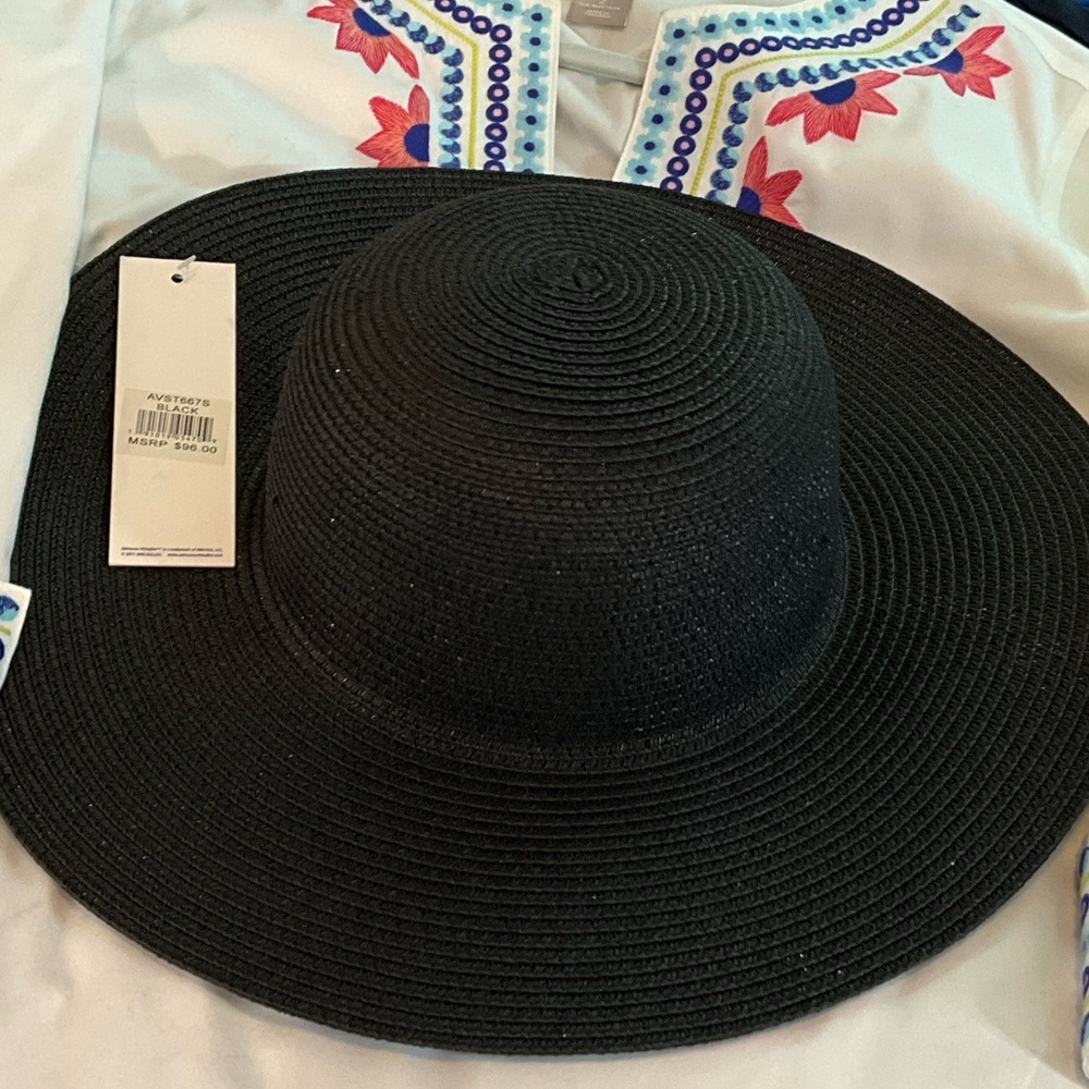 Adrienne Vittadini Classic Black Sun Hat